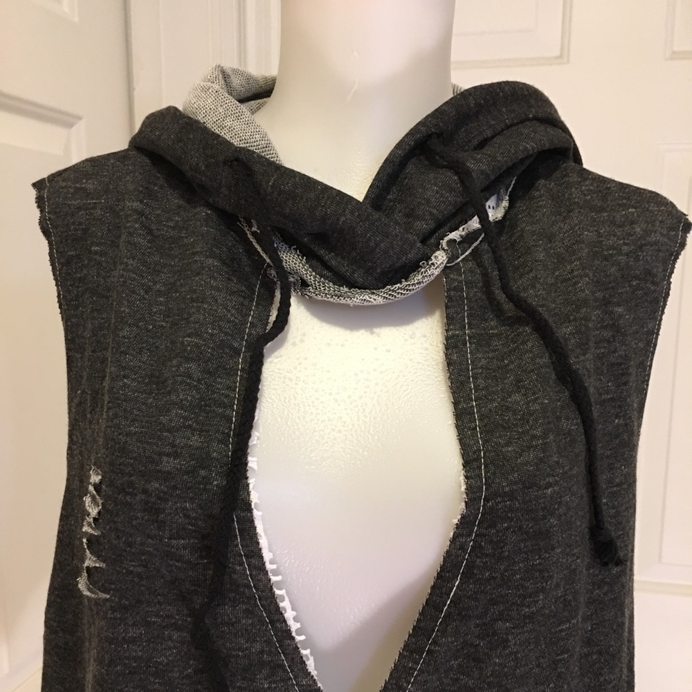 7 items for $25 Distress Hooded Vest - Picture 7 of 8